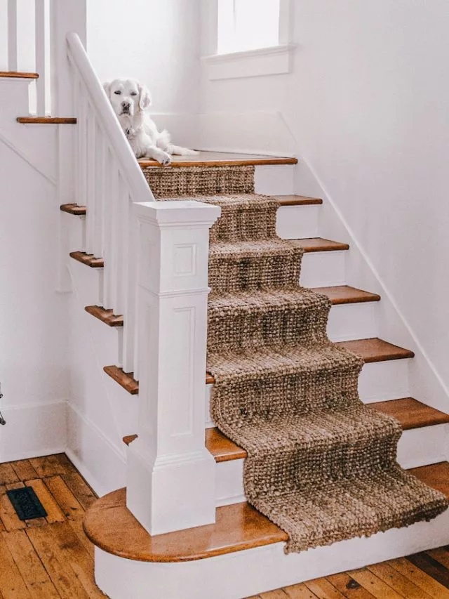 Staircase Decorating Idea No. 3: Staircase with runners